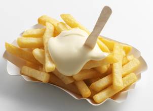 garlic mayo fries